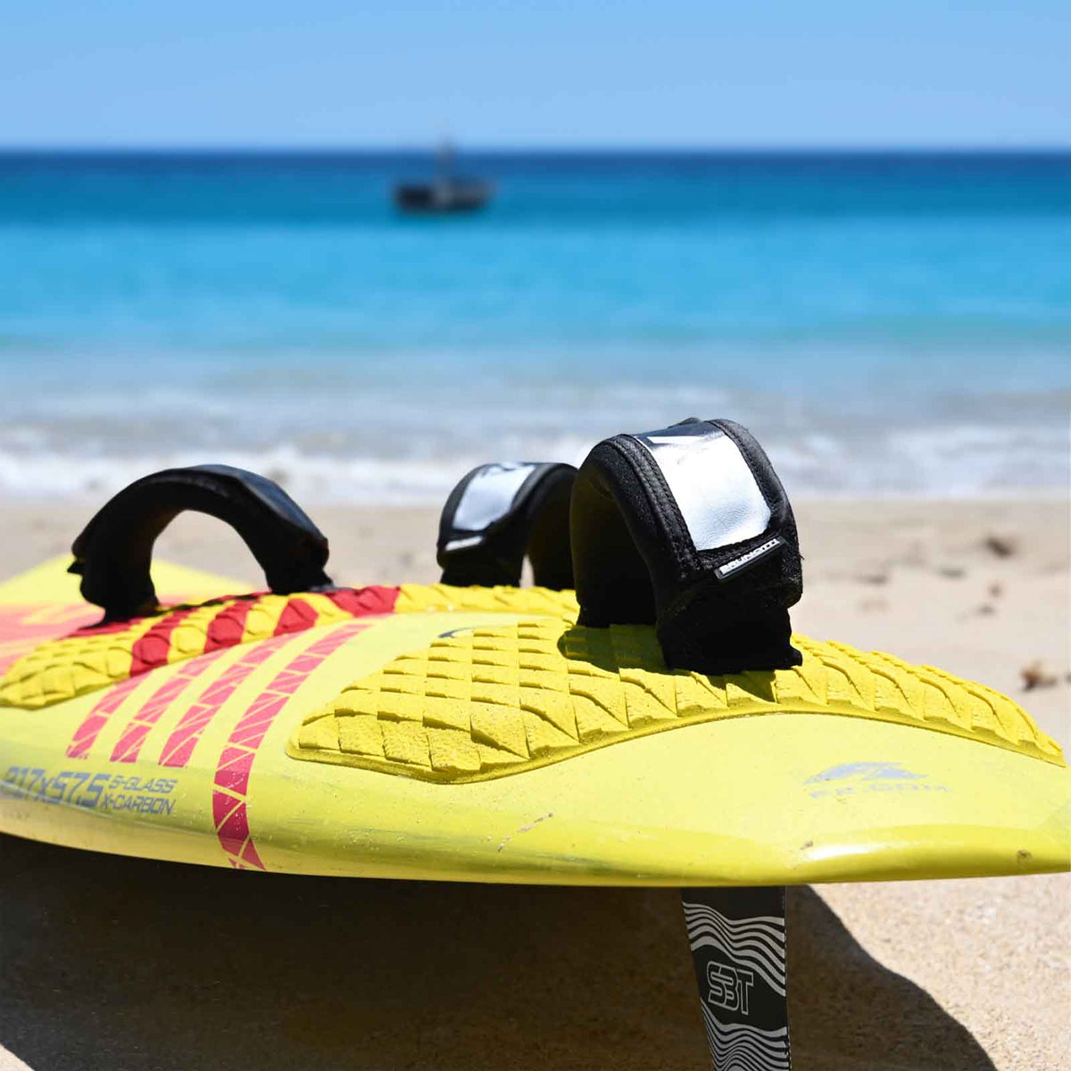 F2 Rave HD windsurf board 80-85L, size selectable, yellow/red