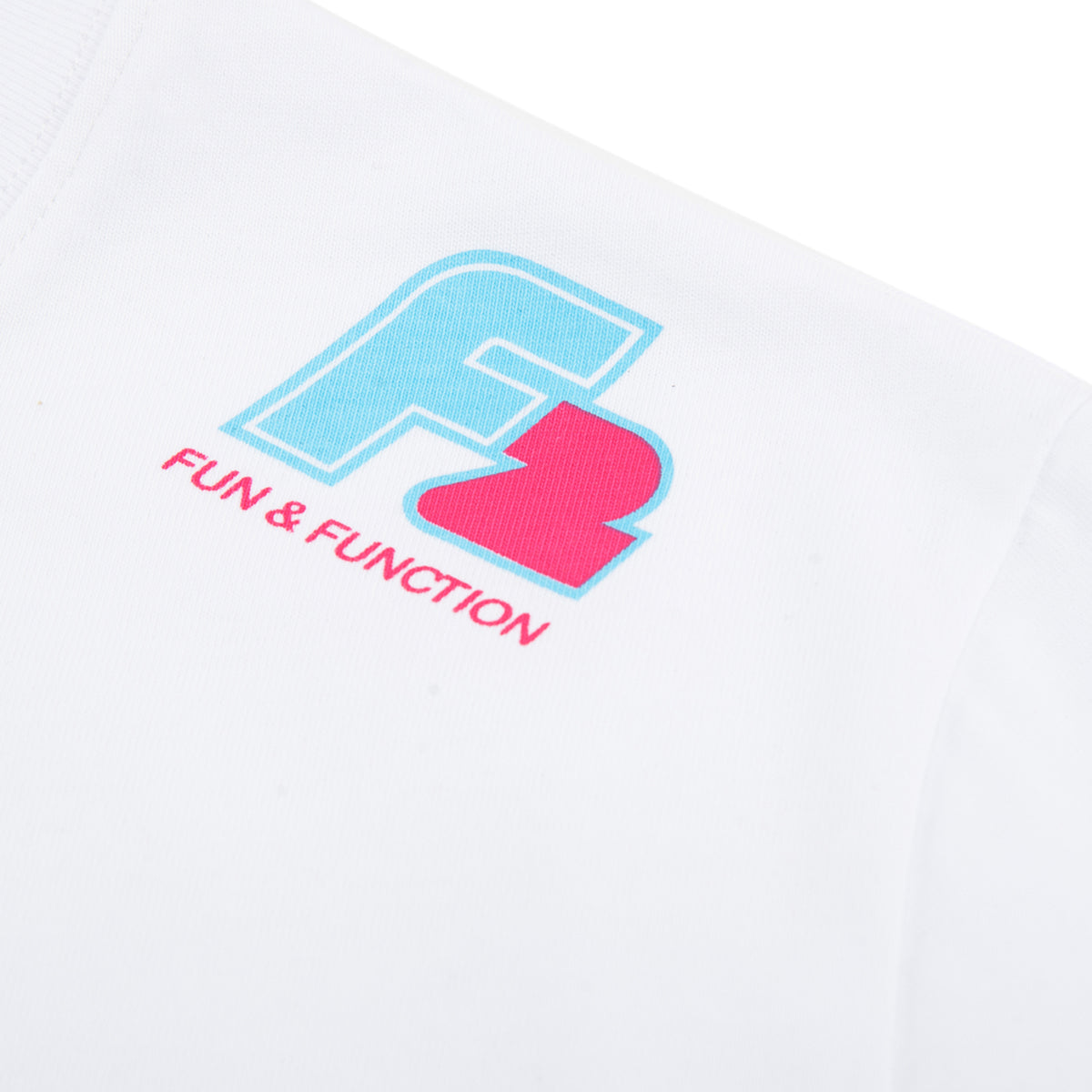 F2 Retro T-Shirt Axxis Unisex T-Shirt White - Size selectable